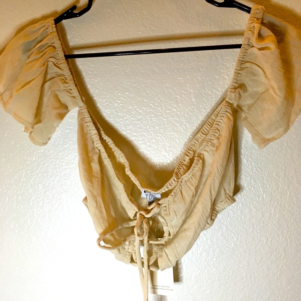 Tobi Off Shoulder Beige Crop Top Medium